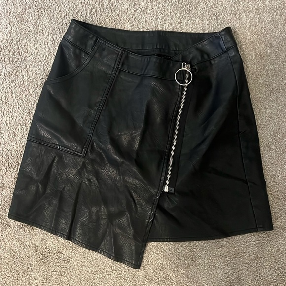 Leather skirt - Picture 1 of 1